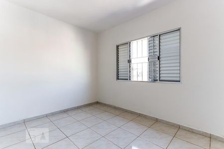 Quarto 2 de casa para alugar com 2 quartos, 64m² em Vila Medeiros, São Paulo