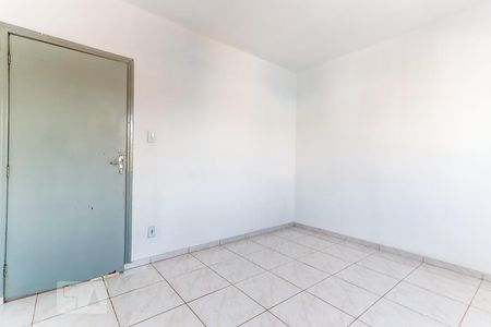 Quarto 1 de casa para alugar com 2 quartos, 64m² em Vila Medeiros, São Paulo