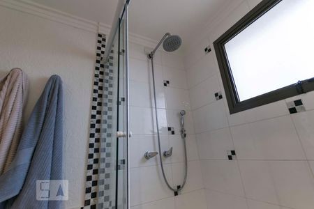 Apartamento à venda com 214m², 3 quartos e 3 vagasSuíte 2 - Banheiro (Chuveiro)