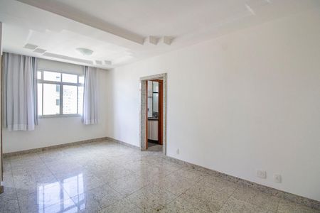 Sala de apartamento para alugar com 2 quartos, 100m² em Centro, Belo Horizonte