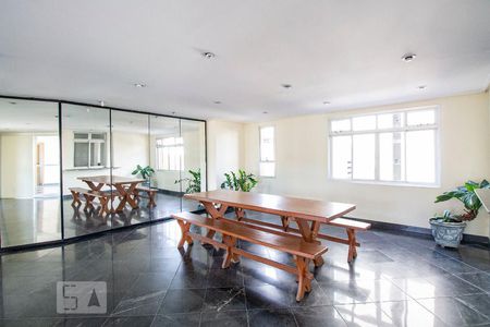 Apartamento para alugar com 100m², 2 quartos e 2 vagasSalão de Festas