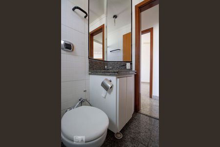 Apartamento para alugar com 100m², 2 quartos e 2 vagasBanho Social