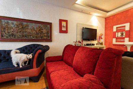 Casa para alugar com 180m², 3 quartos e 2 vagasSala