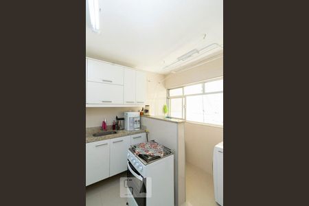 Cozinha de apartamento para alugar com 2 quartos, 72m² em Centro, Niterói