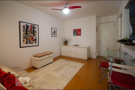 Sala de apartamento para alugar com 1 quarto, 61m² em Jardim Botânico, Rio de Janeiro