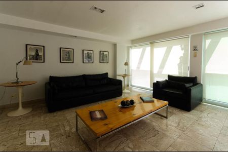 Apartamento para alugar com 61m², 1 quarto e 1 vagaSalão de festas