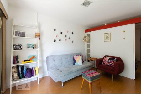 Sala de apartamento para alugar com 1 quarto, 61m² em Jardim Botânico, Rio de Janeiro