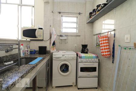Apartamento à venda com 42m², 1 quarto e sem vagaCozinha.