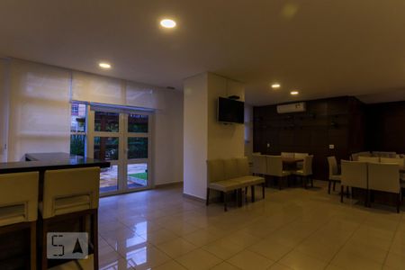 Apartamento à venda com 240m², 3 quartos e 3 vagas Apartamento à venda com 240m², 3 quartos e 3 vagasEspaço Gourmet