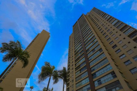 Apartamento à venda com 240m², 3 quartos e 3 vagas Apartamento à venda com 240m², 3 quartos e 3 vagasFachada