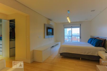 Apartamento à venda com 240m², 3 quartos e 3 vagas Apartamento à venda com 240m², 3 quartos e 3 vagasSuite 3