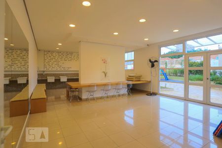 Apartamento à venda com 240m², 3 quartos e 3 vagas Apartamento à venda com 240m², 3 quartos e 3 vagasEspaço Ateliê