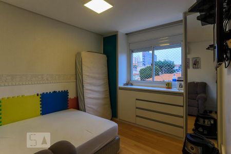 Apartamento à venda com 240m², 3 quartos e 3 vagas Apartamento à venda com 240m², 3 quartos e 3 vagasSuite 2