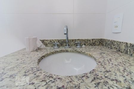 Detalhe do Banheiro de apartamento à venda com 1 quarto, 42m² em Vila Alpina, Santo André