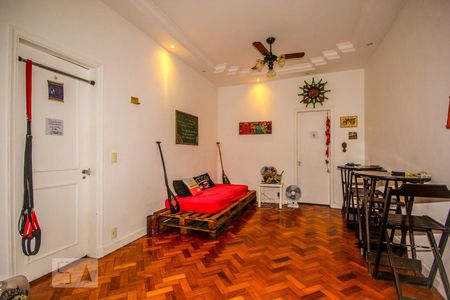 Sala de apartamento para alugar com 3 quartos, 190m² em Copacabana, Rio de Janeiro