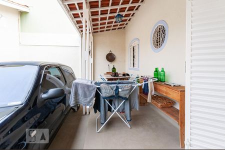 Casa à venda com 175m², 3 quartos e 8 vagasVaranda Sala