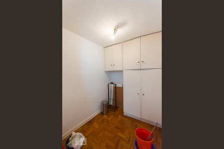 Apartamento à venda com 100m², 2 quartos e 1 vaga Apartamento à venda com 100m², 2 quartos e 1 vagaQuarto de serviço