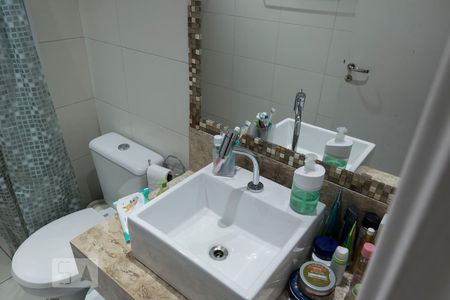 Banheiro (Pia) de apartamento à venda com 2 quartos, 70m² em Vila Moinho Velho, São Paulo