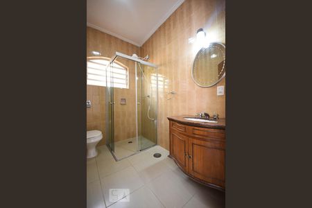 Banheiro de casa para alugar com 2 quartos, 213m² em Jardim das Vertentes, São Paulo