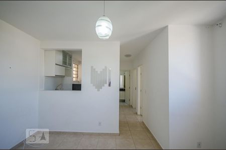 Apartamento para alugar com 47m², 2 quartos e 1 vagaSALA