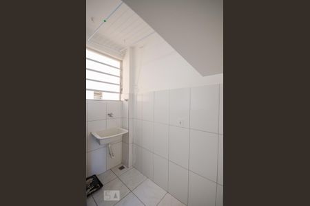 ÁREA DE SERVIÇO de apartamento para alugar com 2 quartos, 47m² em Betânia, Belo Horizonte