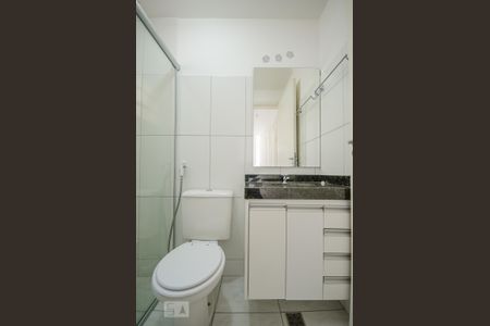 BANHEIRO de apartamento para alugar com 2 quartos, 47m² em Betânia, Belo Horizonte