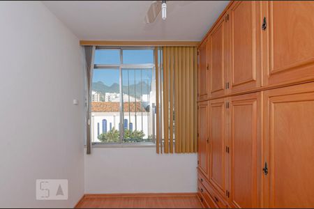 Quarto 1 de apartamento para alugar com 2 quartos, 65m² em Tijuca, Rio de Janeiro