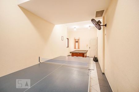 Apartamento à venda com 49m², 2 quartos e 1 vagaSalão de jogos