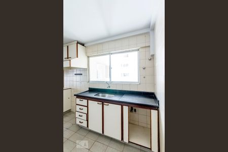 Cozinha de apartamento para alugar com 3 quartos, 120m² em Setor Bueno, Goiânia