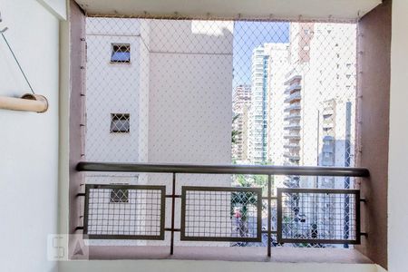 Sacada de apartamento para alugar com 3 quartos, 120m² em Setor Bueno, Goiânia