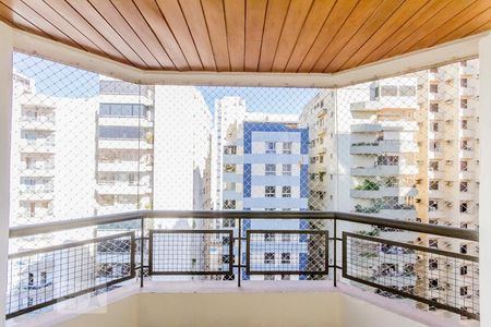 Sacada de apartamento para alugar com 3 quartos, 120m² em Setor Bueno, Goiânia