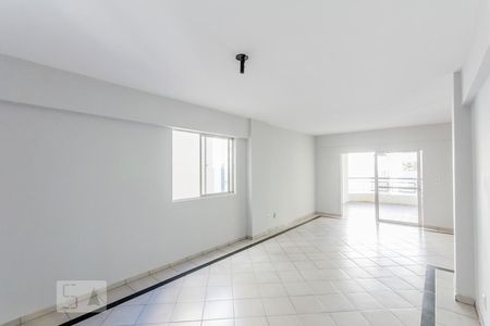 Sala de apartamento para alugar com 3 quartos, 120m² em Setor Bueno, Goiânia