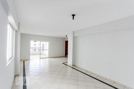 Sala de apartamento para alugar com 3 quartos, 120m² em Setor Bueno, Goiânia