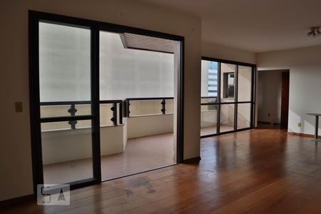 Sala de apartamento para alugar com 3 quartos, 216m² em Anhangabaú, Jundiaí