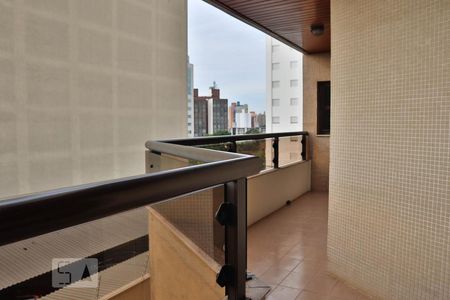Sacada de apartamento para alugar com 3 quartos, 216m² em Anhangabaú, Jundiaí