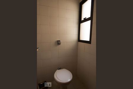 Lavabo de apartamento para alugar com 3 quartos, 216m² em Anhangabaú, Jundiaí