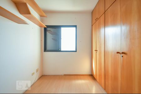 Apartamento à venda com 80m², 3 quartos e 2 vagas Apartamento à venda com 80m², 3 quartos e 2 vagasQuarto 1