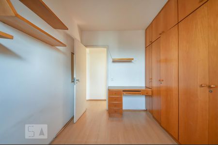 Apartamento à venda com 80m², 3 quartos e 2 vagas Apartamento à venda com 80m², 3 quartos e 2 vagasQuarto 2