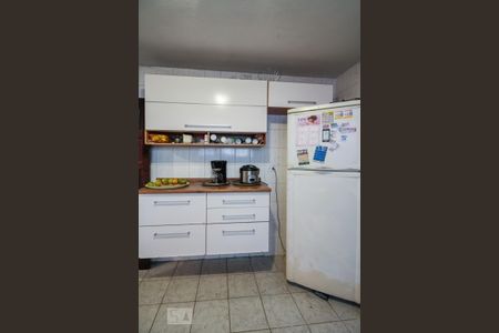 Casa à venda com 180m², 3 quartos e 2 vagasCozinha