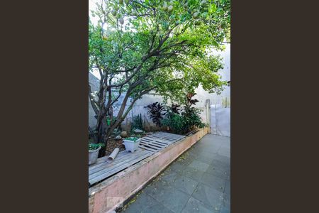 Casa à venda com 180m², 3 quartos e 2 vagasÁrea Externa