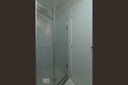 Banheiro de apartamento à venda com 3 quartos, 56m² em Vila Gumercindo, São Paulo