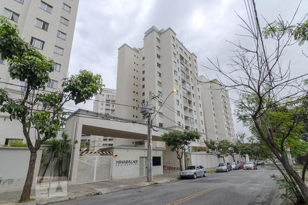 Apartamento à venda com 51m², 2 quartos e 1 vagaFachada