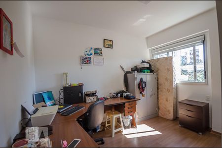 Apartamento à venda com 93m², 3 quartos e 2 vagasQUARTO 3