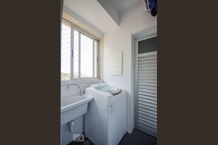 Apartamento à venda com 93m², 3 quartos e 2 vagasÁREA DE SERVIÇO