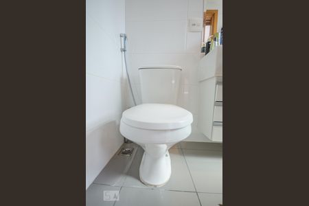 Apartamento à venda com 93m², 3 quartos e 2 vagasBANHEIRO SUÍTE 