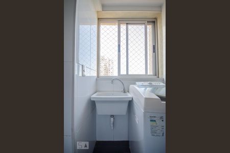 Apartamento à venda com 93m², 3 quartos e 2 vagasÁREA DE SERVIÇO