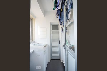 Apartamento à venda com 93m², 3 quartos e 2 vagasÁREA DE SERVIÇO