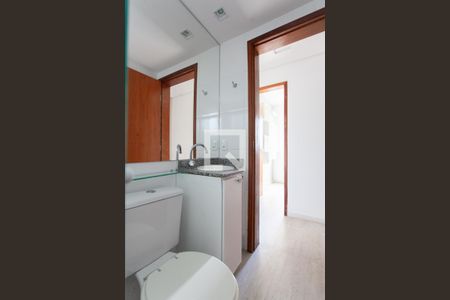 Apartamento à venda com 70m², 2 quartos e 2 vagasBanheiro Social