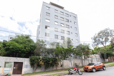 Apartamento à venda com 70m², 2 quartos e 2 vagasFachada