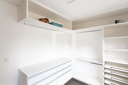 Apartamento à venda com 70m², 2 quartos e 2 vagasCloset da suíte